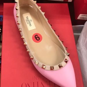 Brand new Valentino sandal with dust bag